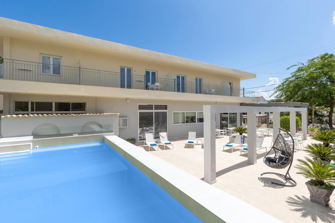 Melina Oasis Boutique Hotel Kassiopi Exterior photo